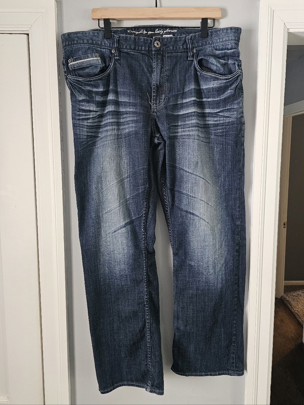 Buffalo David Bitton Men's Medium Blue Washed Relaxed Jeans